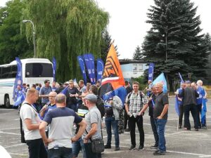 67256920_869941423383156_8291741880291426304_n