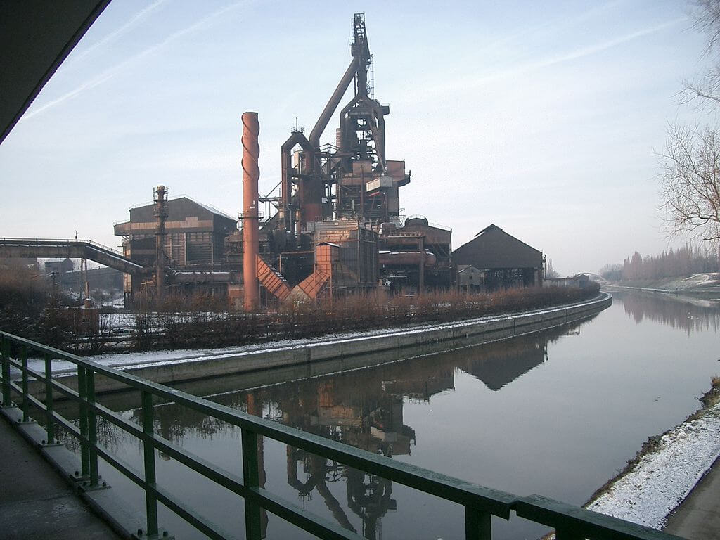 1024px-clabecq-factory
