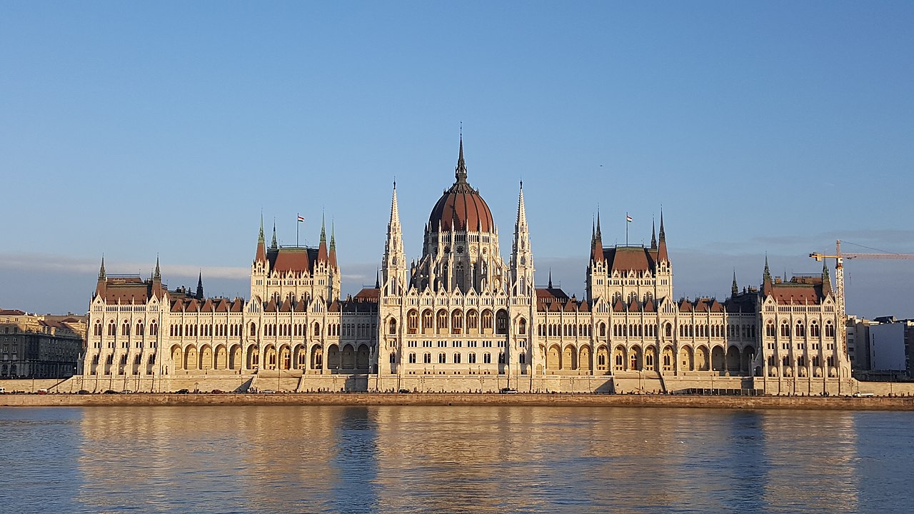 1280px-Parliament_of_Hungary_November_2017