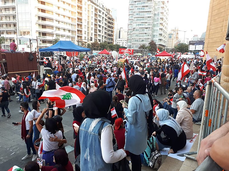 800px-Protests_in_Beirut_27_October_10